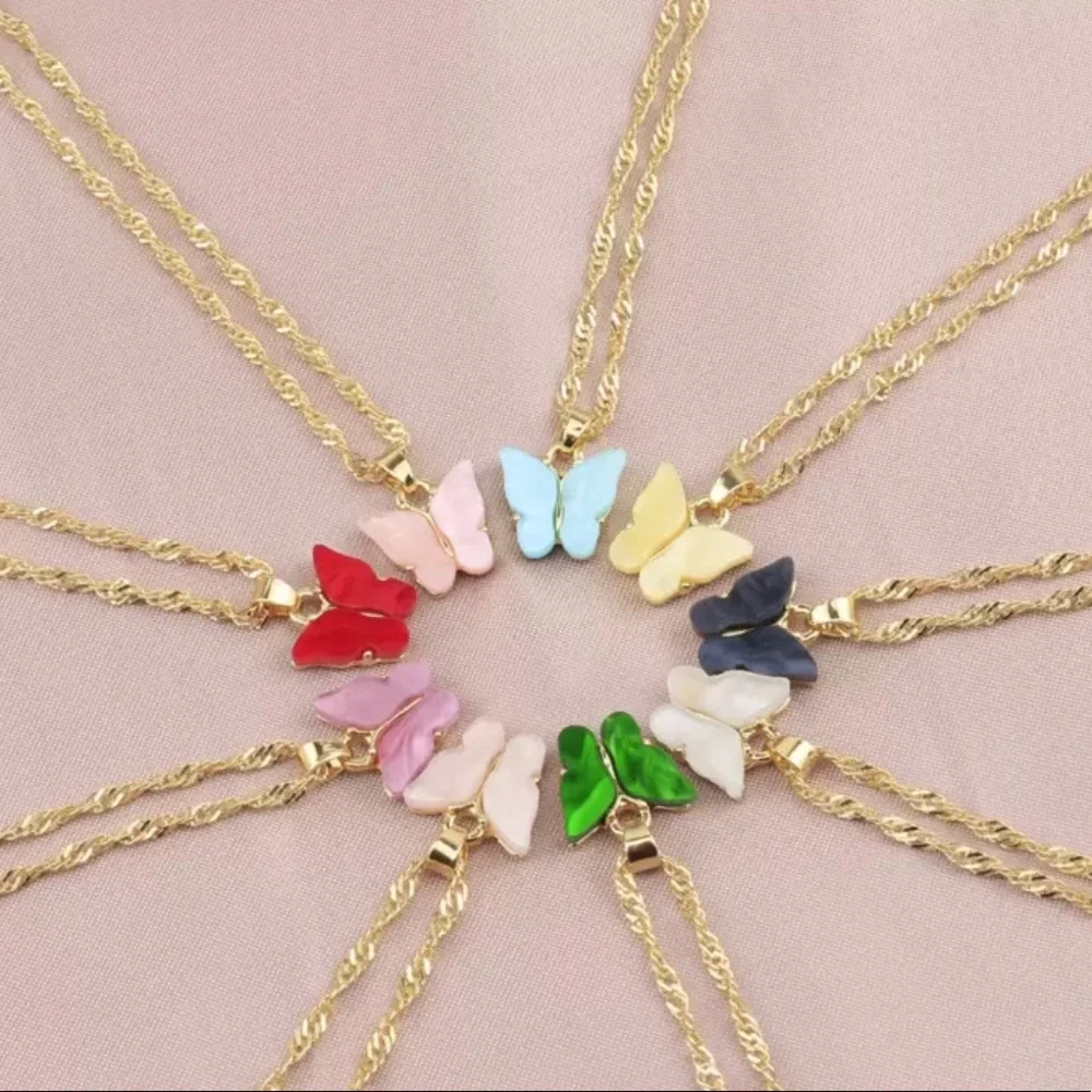 Butterfly necklace - Picture 3 of 8